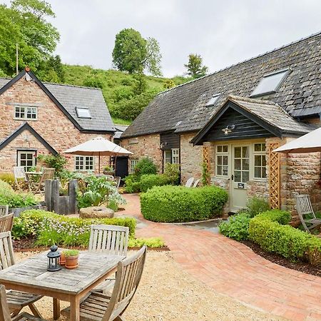Tudor Farmhouse Hotel Clearwell Екстер'єр фото