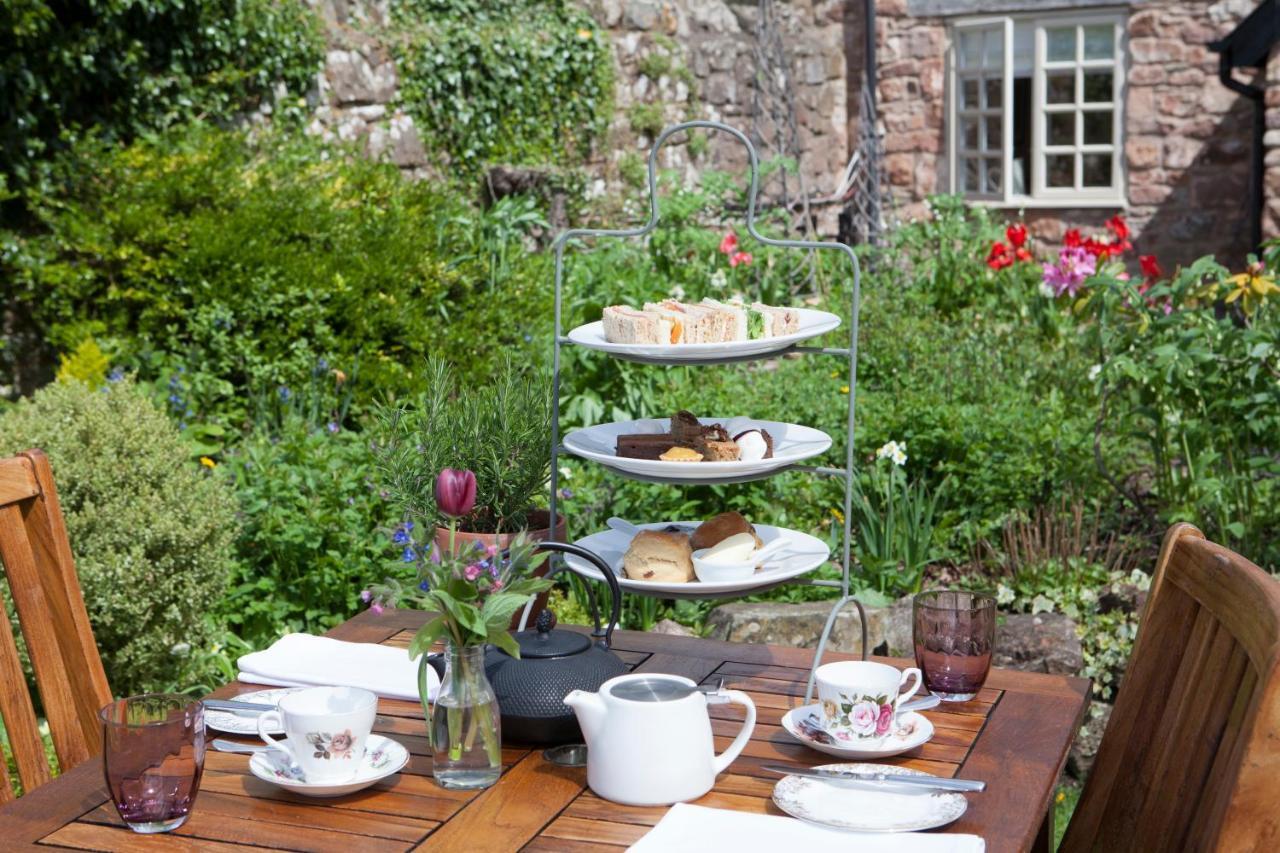 Tudor Farmhouse Hotel Clearwell Екстер'єр фото